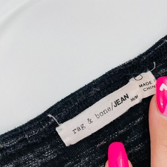 Rag & Bone Size Medium Black Spacedye Tied Cold Shoulder Knit Top Long Sleeve - Picture 5 of 6